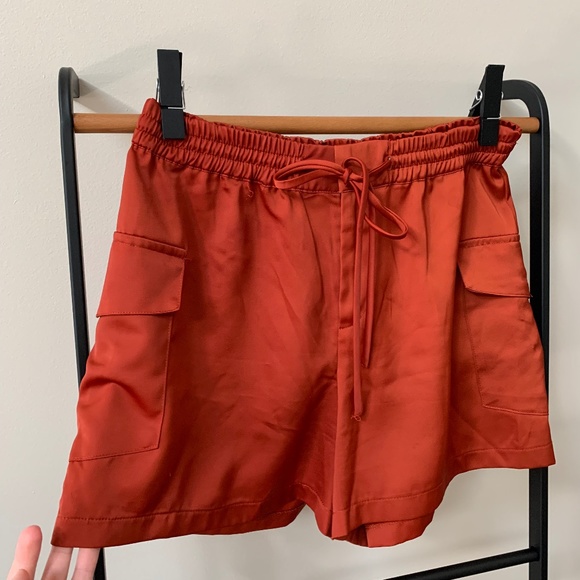 Zara Satin Shorts - Picture 4 of 4